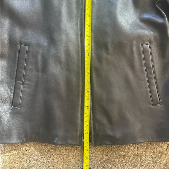 SOLD Vintage Leather Jacket - Picture 7 of 9